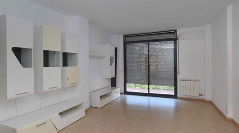 Foto 2 de Piso en venta en C/ Tramuntana, Can Clos - Pinetons, Ripollet