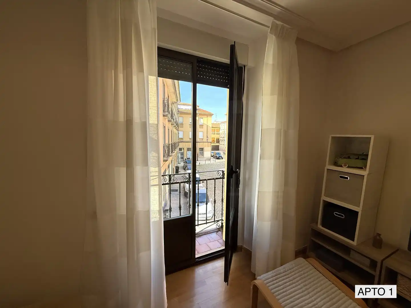 Habitación de Edificio en venta en León Capital 