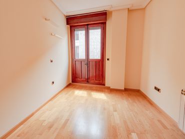 Wohnung mit Balkon zur Miete in Calle de Torija