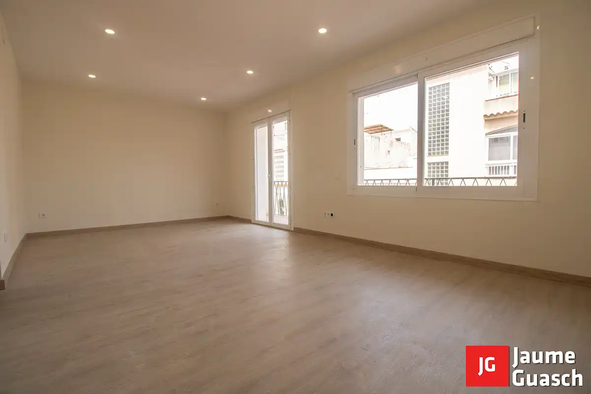 Wohnzimmer von Wohnung zum Verkauf in Torredembarra mit Klimaanlage, Heizung und Parkett