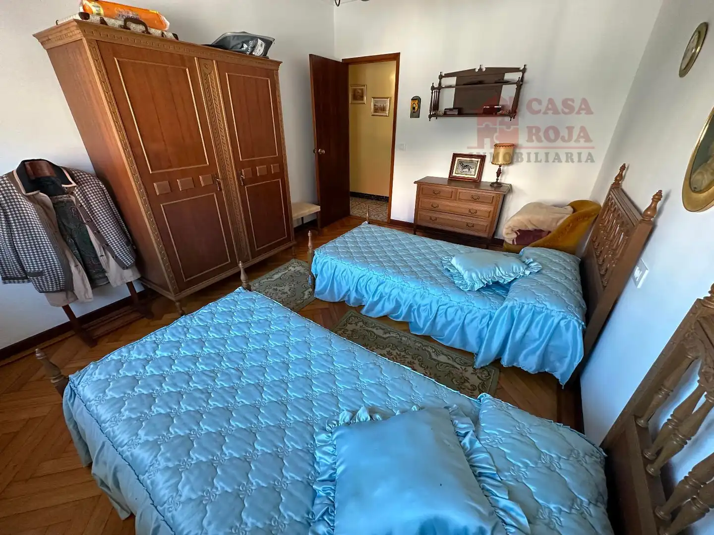 Dormitori de Casa o xalet en venda en Cangas  amb Calefacció, Terrassa i Traster