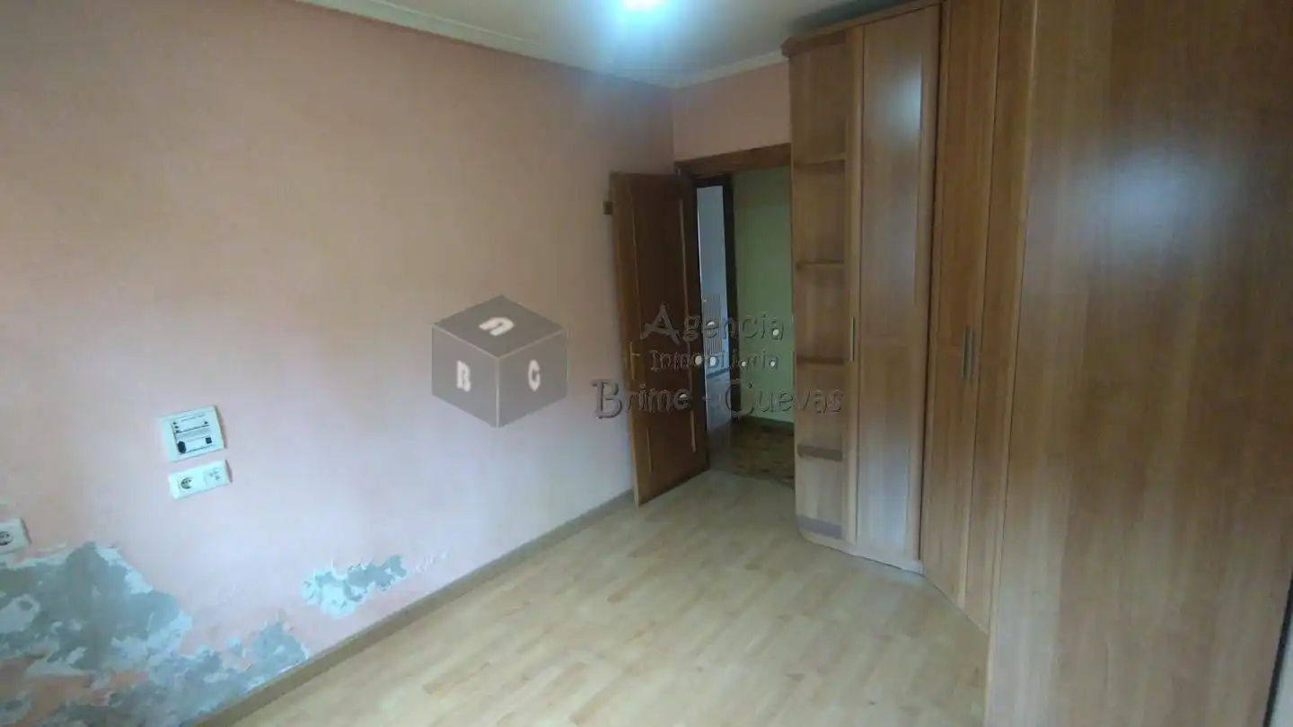 Bedroom of Flat for sale in Gijón   with Heating, Parquet flooring and Terrace