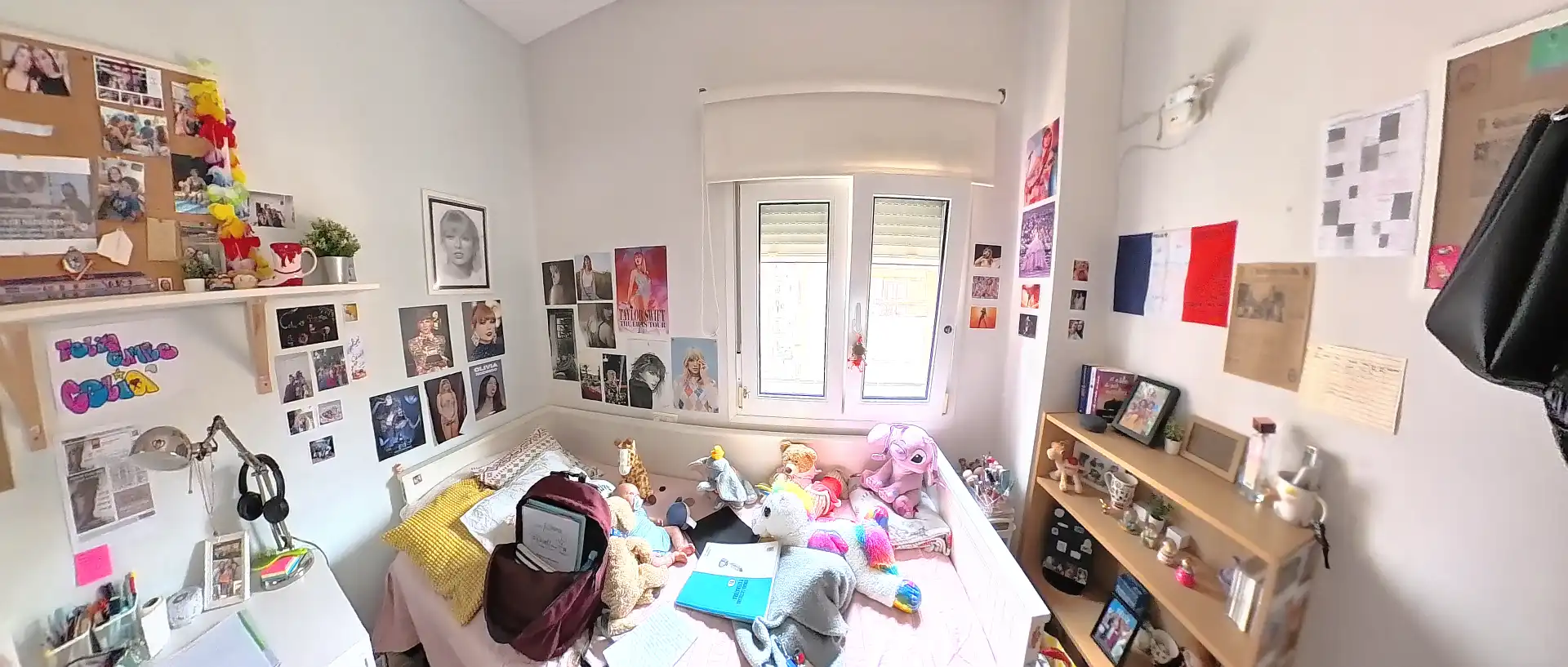 Bedroom of Flat for sale in Sevilla  with Air Conditioner, Heating and Oven