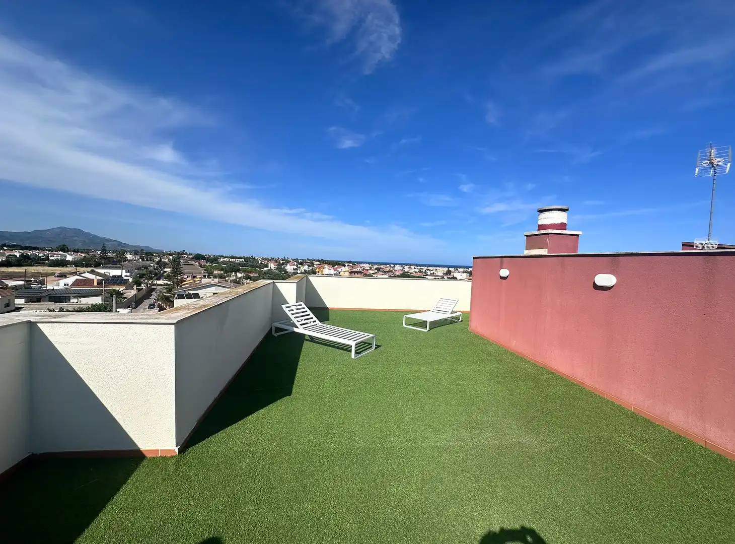 Terraza de Ático en venta en Vinaròs con Aire acondicionado, Calefacción y Jardín privado