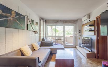 Wohnzimmer von Wohnungen zum verkauf in Sant Cugat del Vallès mit Klimaanlage, Terrasse und Balkon