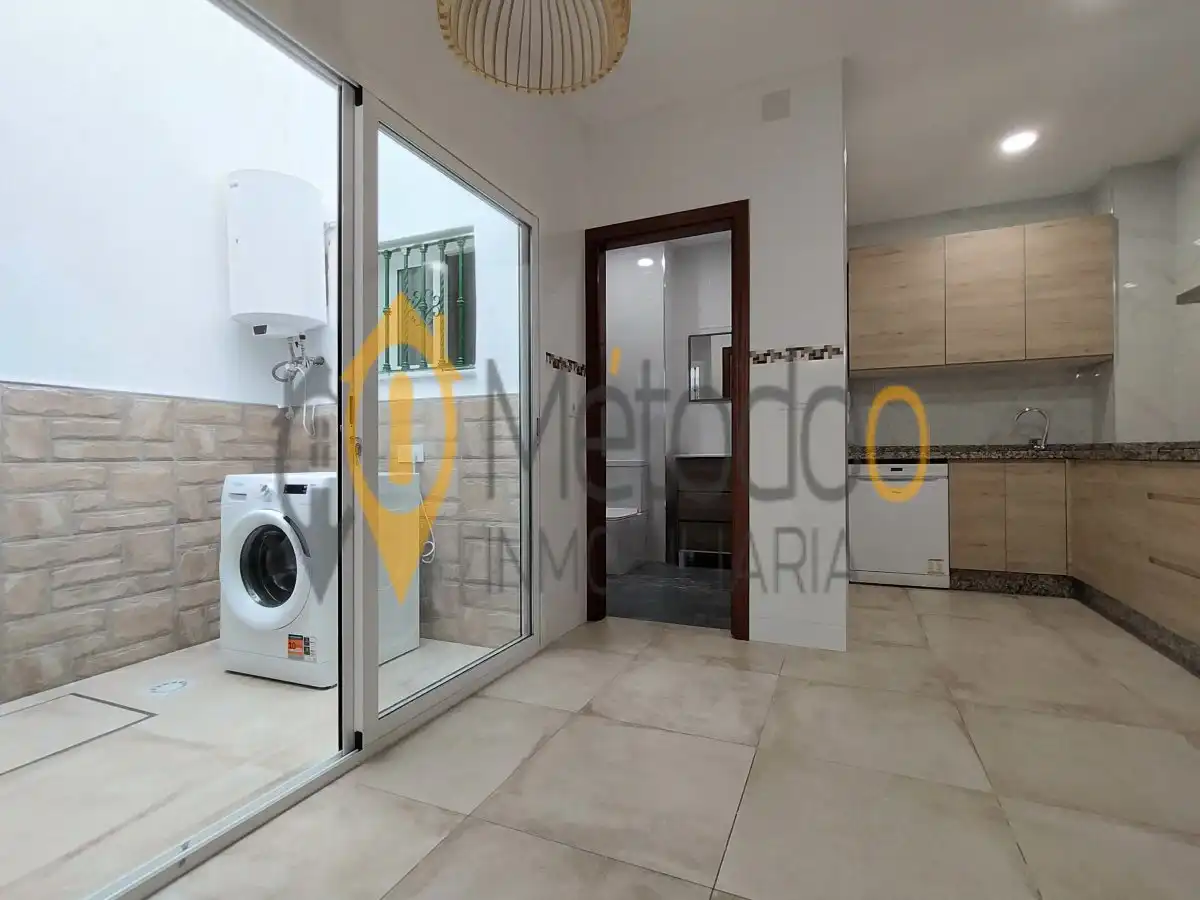 Garden of Detached homes for sale in Sevilla  with Air Conditioner, Heating and Terrace