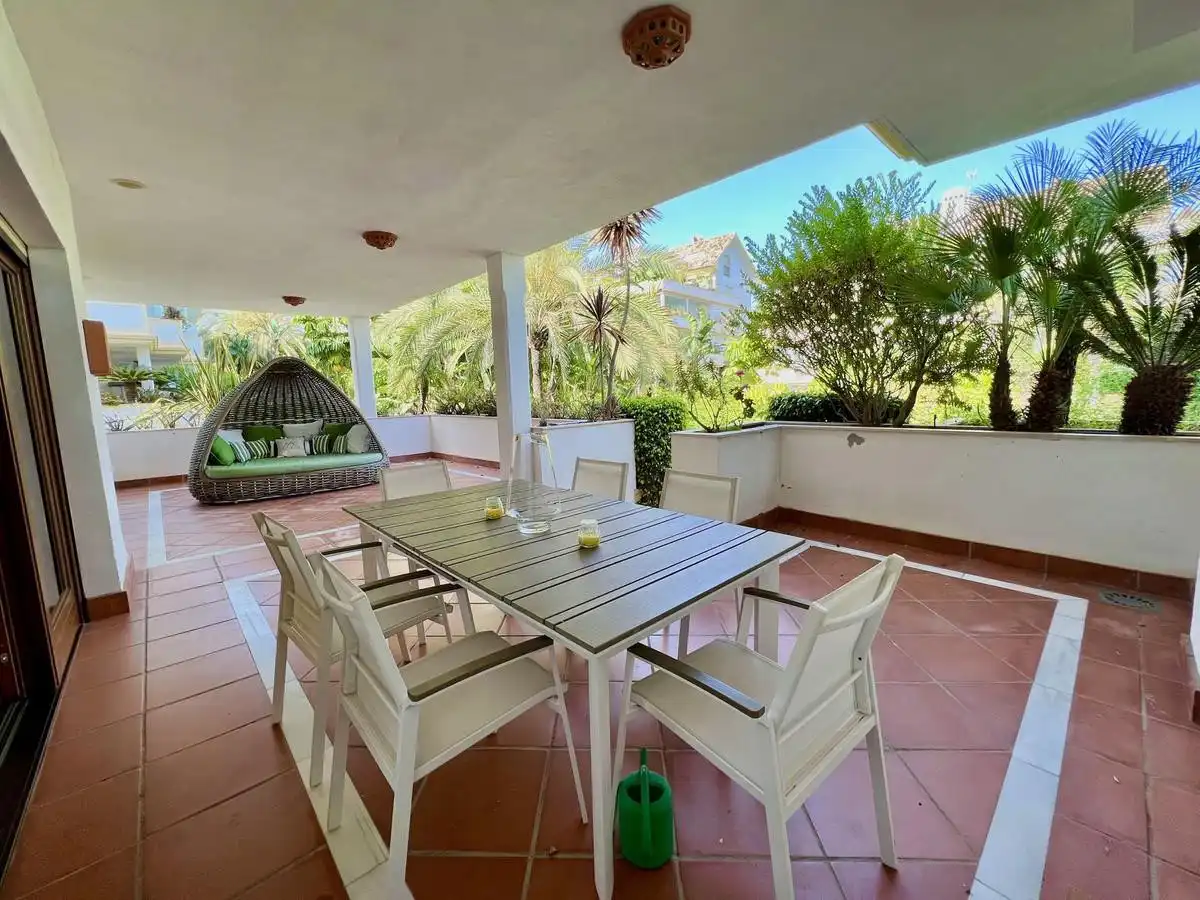 Terrace of Ground floor for rent in Marbella  with Air Conditioner, Private garden and Terrace