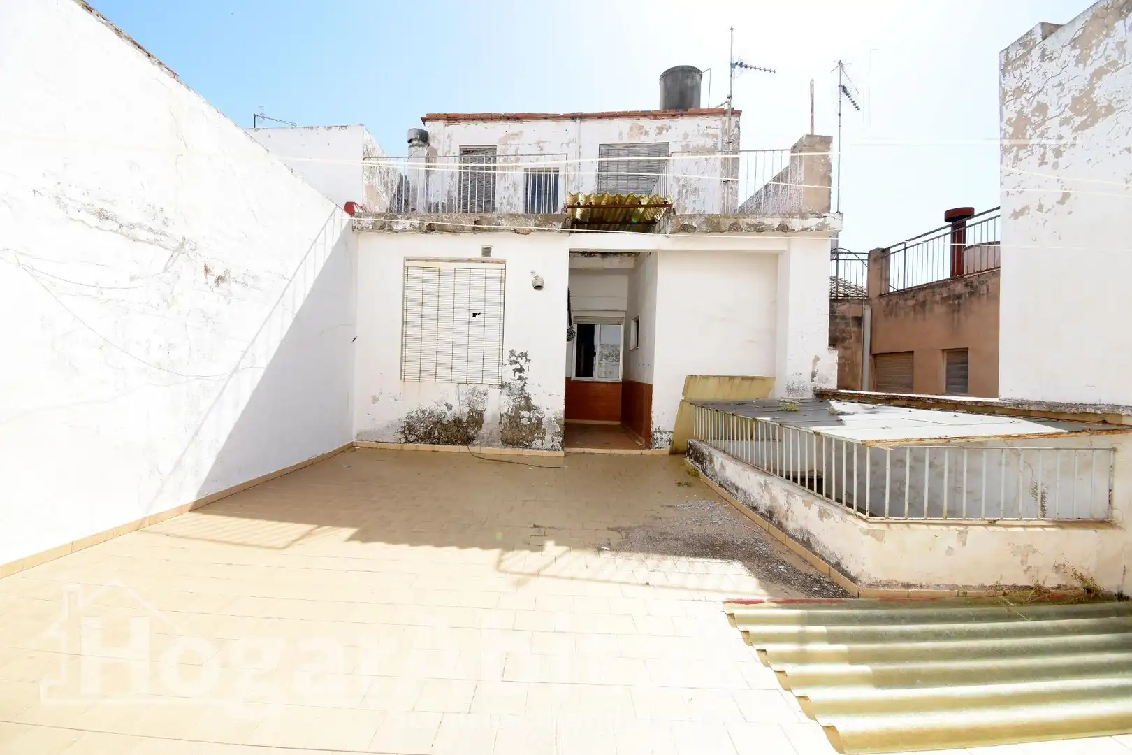 Vista exterior de Casa o xalet en venda en Bellreguard amb Terrassa