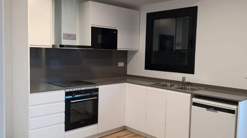 Foto 2 de Ático de alquiler en Carrer de Benet Cortada, Volpelleres, Barcelona