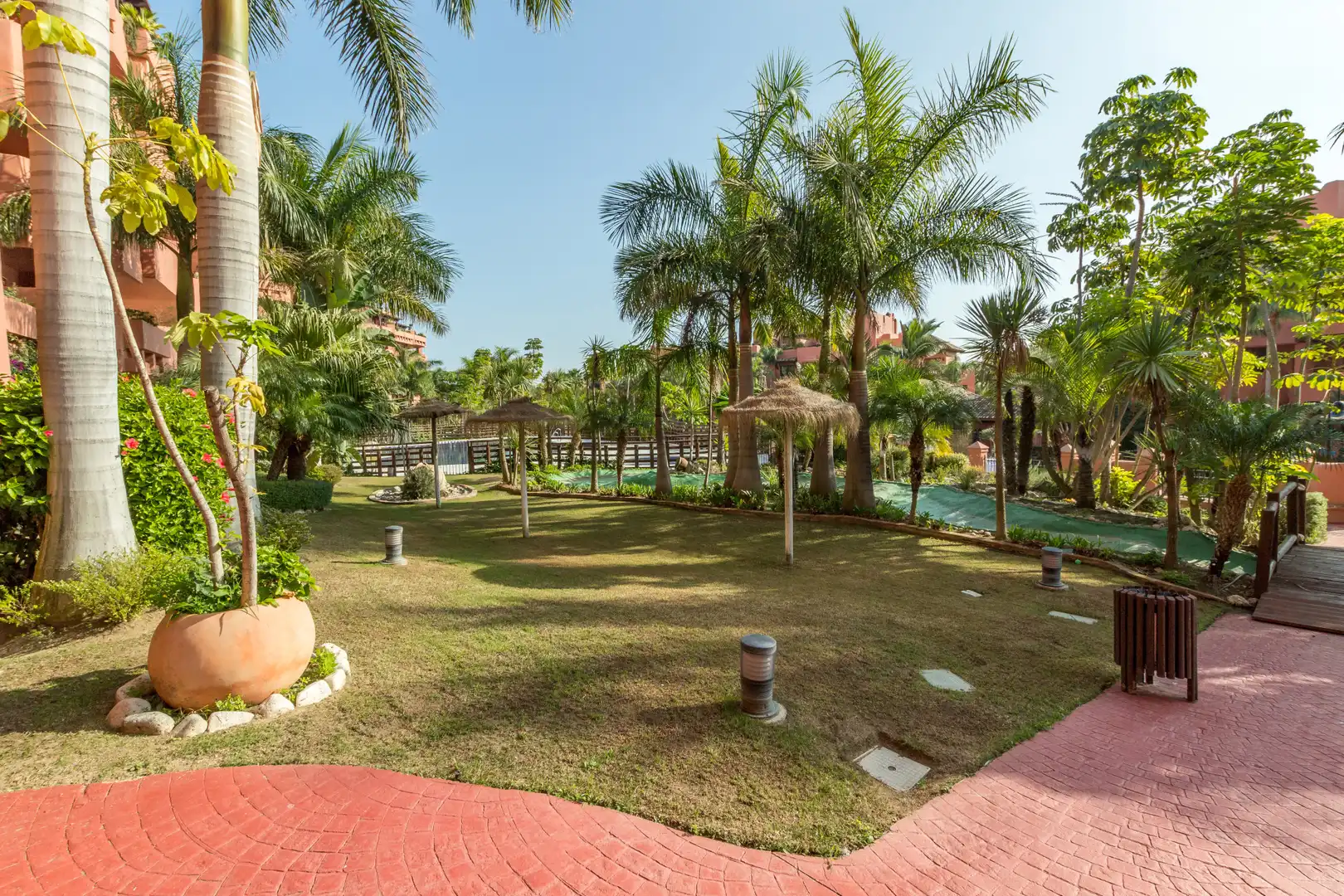 Home with pool for sale in Selwo, imagen 24