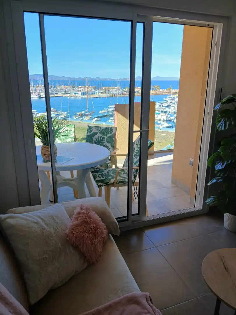 Apartament amb piscina en venda a Poligono G-1 Pto Menor 1G, imagen 2