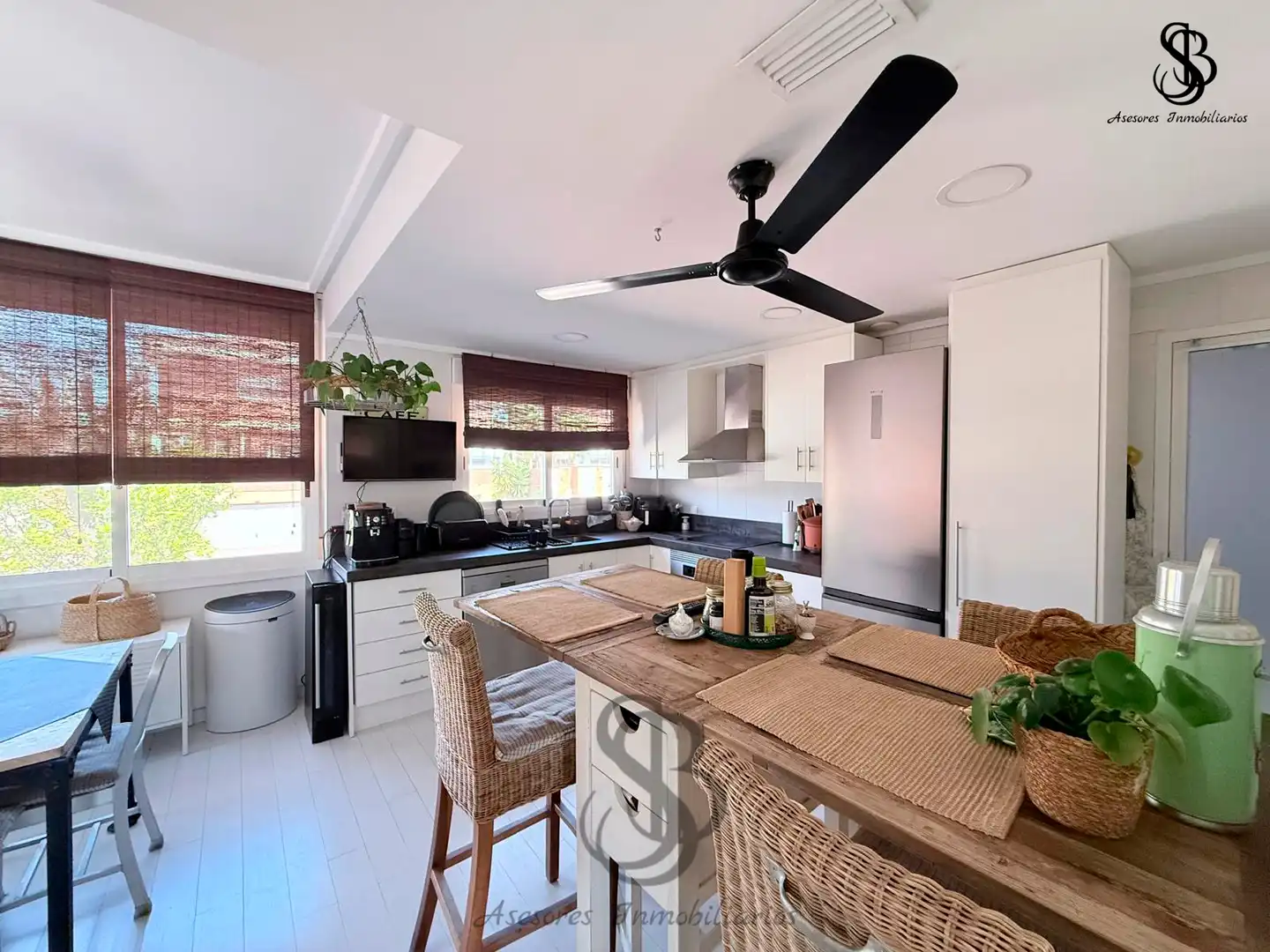 Cocina de Casa adosada en venta en Mutxamel con Aire acondicionado, Calefacción y Jardín privado
