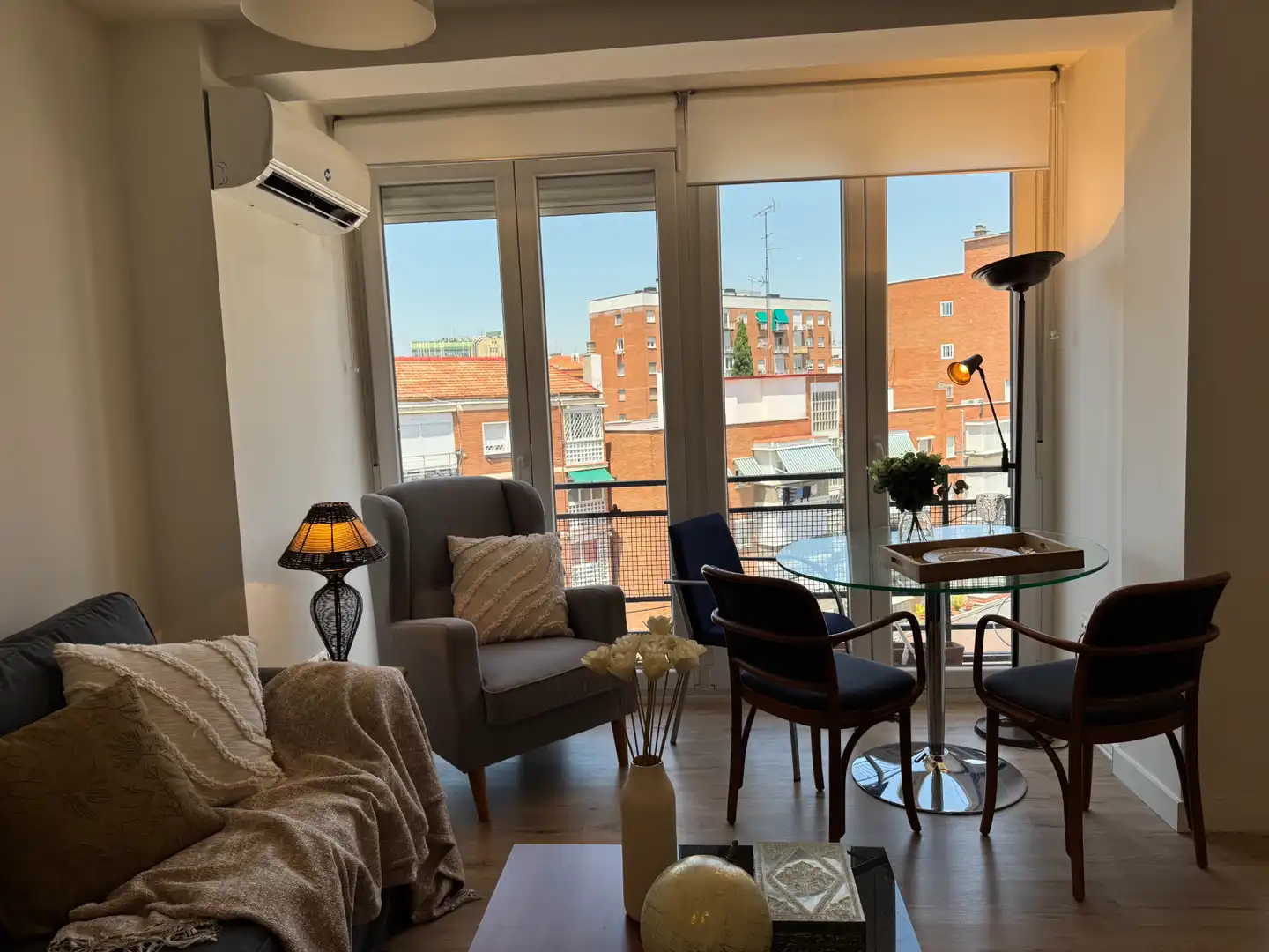 Wohnzimmer von Wohnung zur untervermieten in Madrid mit Klimaanlage, Heizung und Möbliert