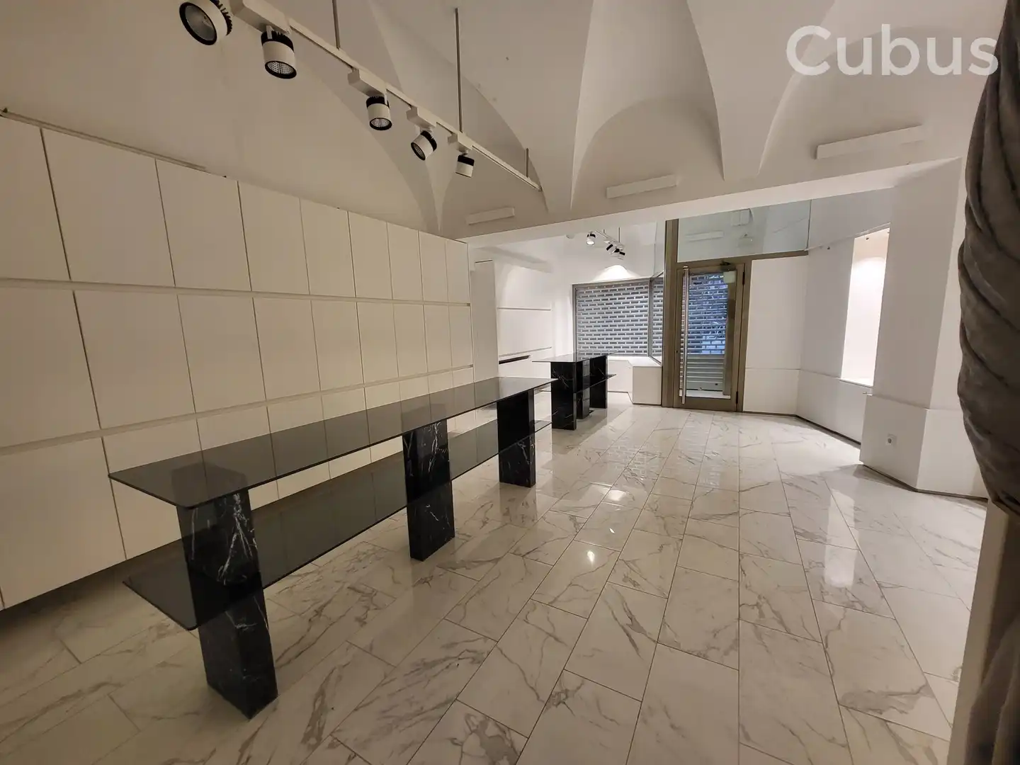 Business premises for sale in Olot