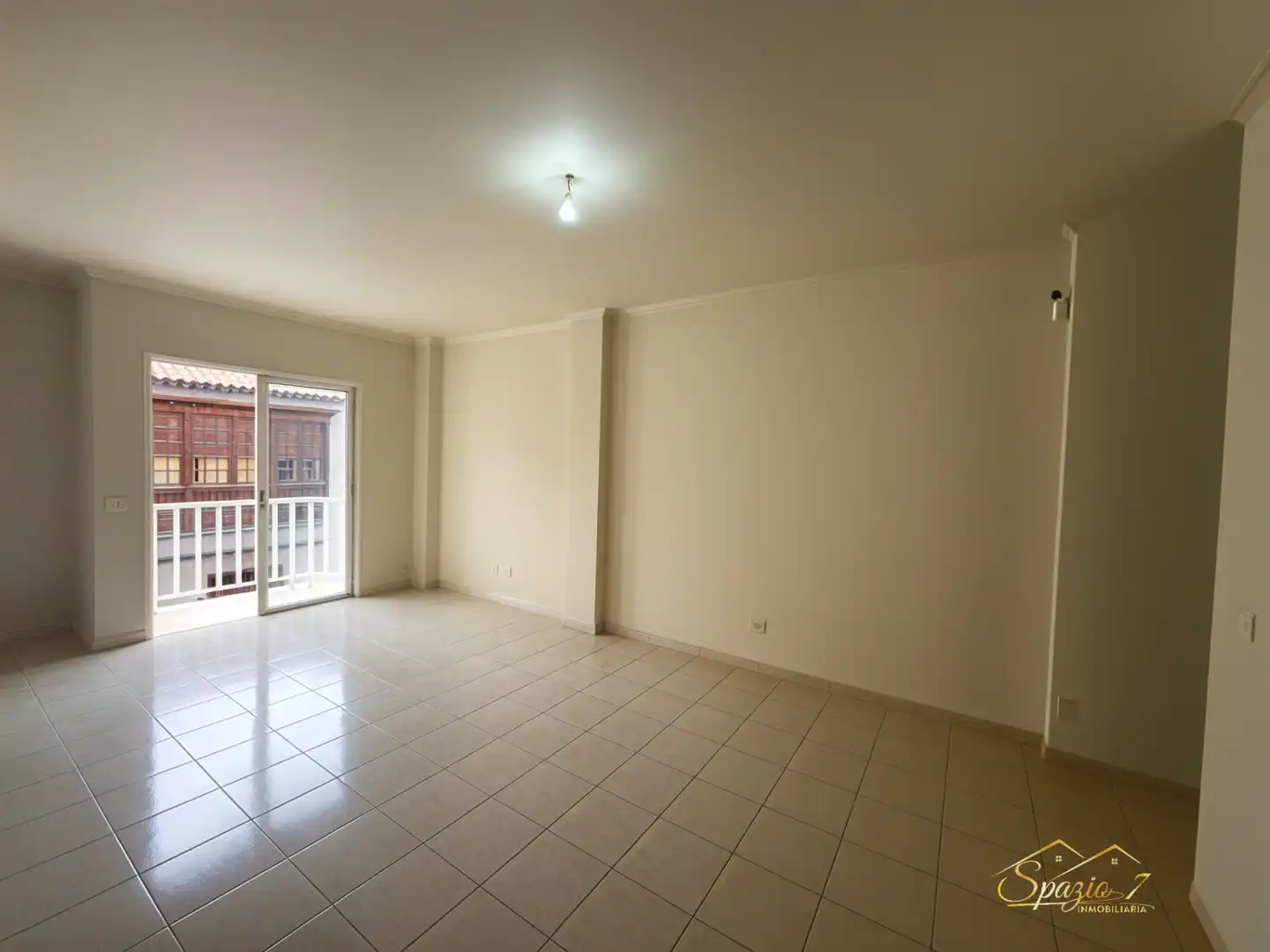 Piso en venta en Los Realejos con Balcón y Alarma