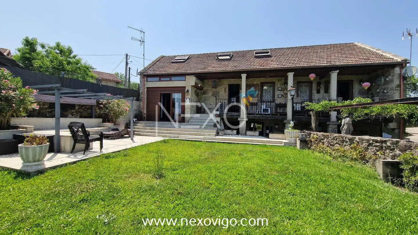 Außenansicht von Haus oder Chalet zum Verkauf in Mondariz mit Heizung, Privatgarten und Terrasse