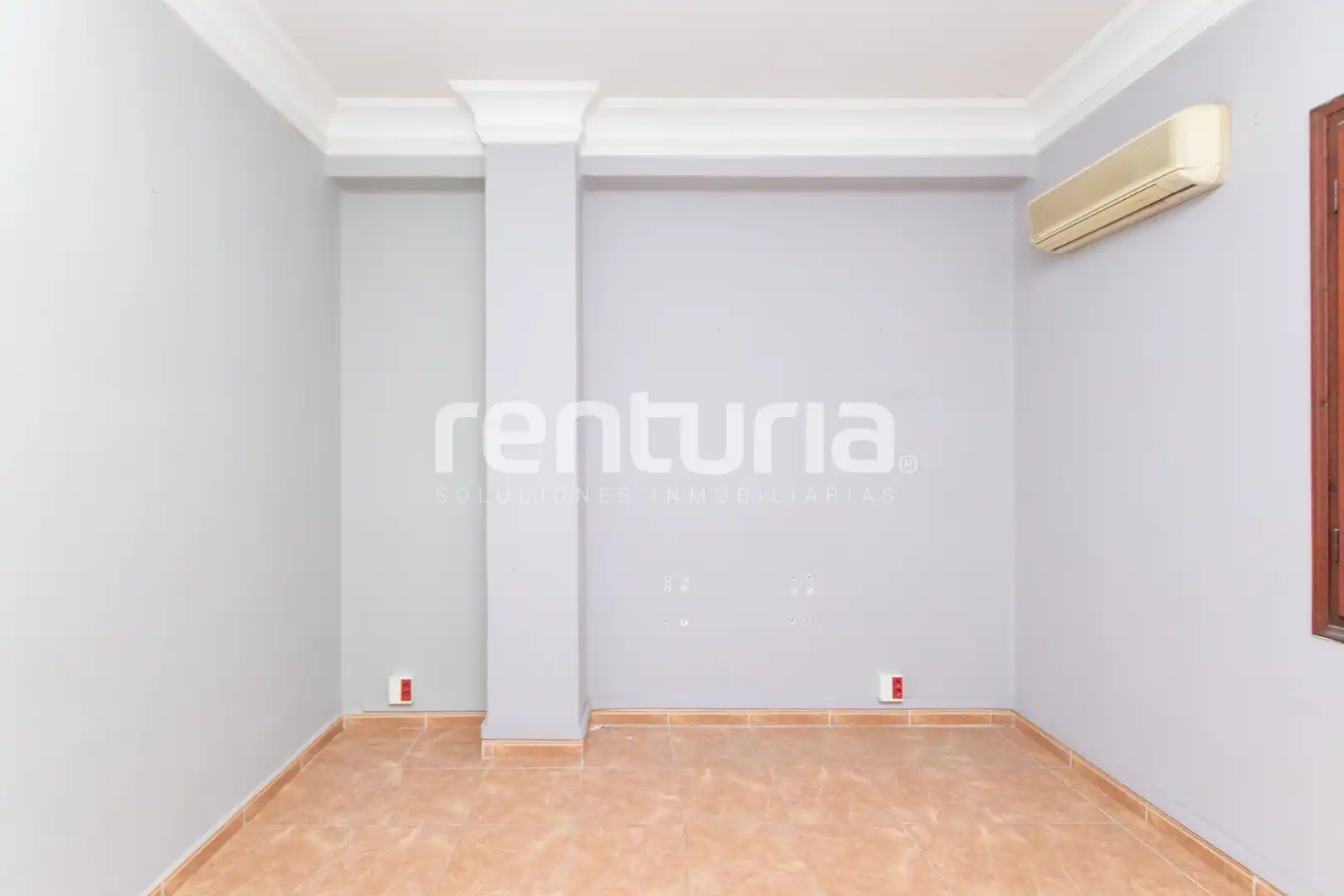 Habitación de Oficina de alquiler en Valencia con Aire acondicionado