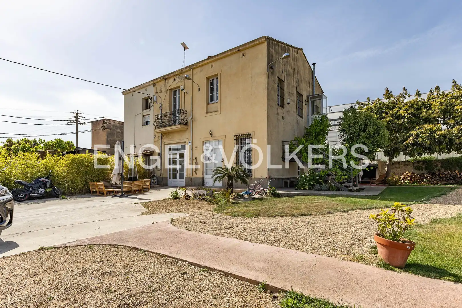 Exterior view of Houses for rent in El Masnou  with Air Conditioner, Heating and Furnished