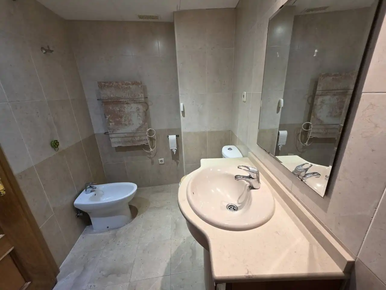 Badezimmer von Wohnungen zur Miete in Humanes de Madrid, Madrid