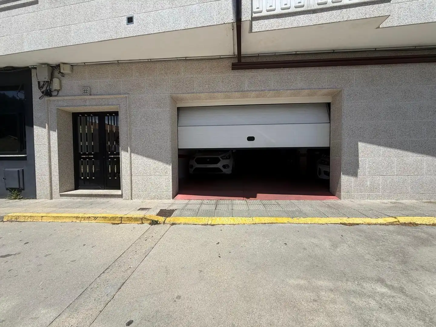 Aparcament de Apartament en venda en A Pobra do Caramiñal amb Calefacció i Traster
