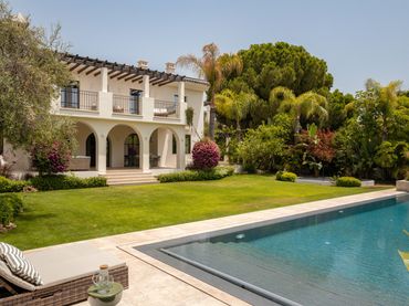 Haus mit Balkon zum Verkauf in San Pedro de Alcántara