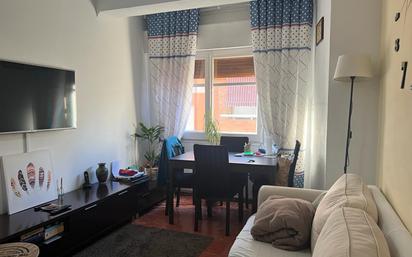 Living room of Flat for sale in L'Hospitalet de Llobregat