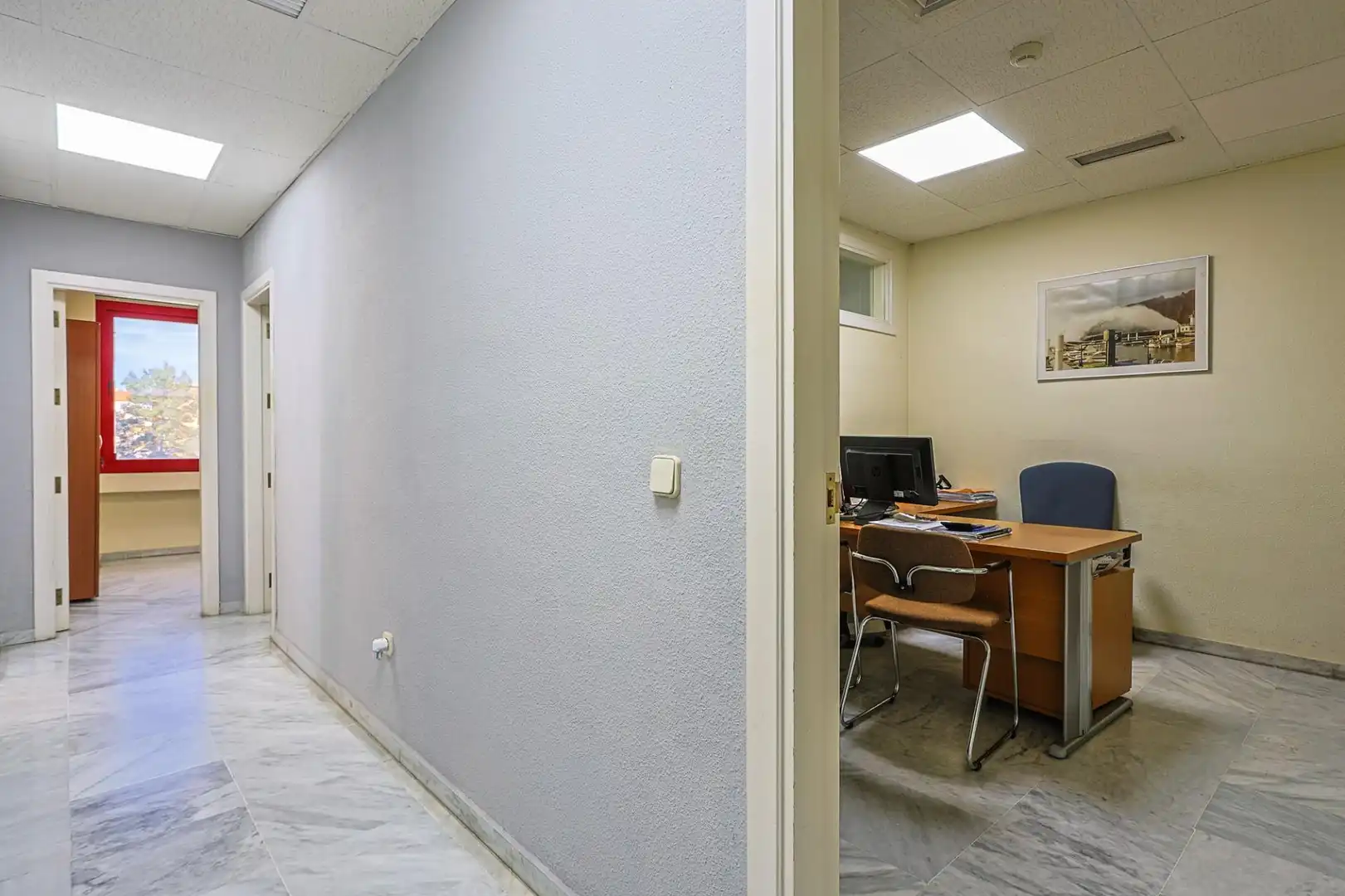 Office for sale in Sevilla