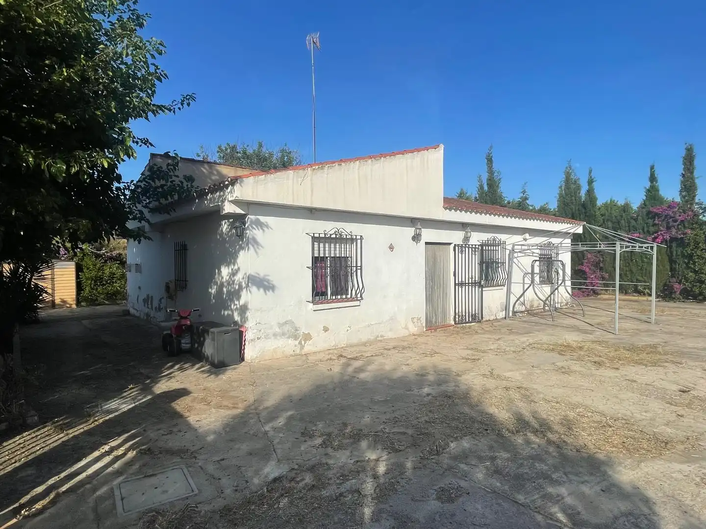Vista exterior de Casa o chalet en venta en Pedralba con Jardín privado, Terraza y Piscina