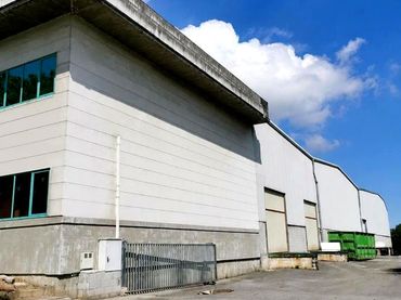 Industrial building to rent in Polanco