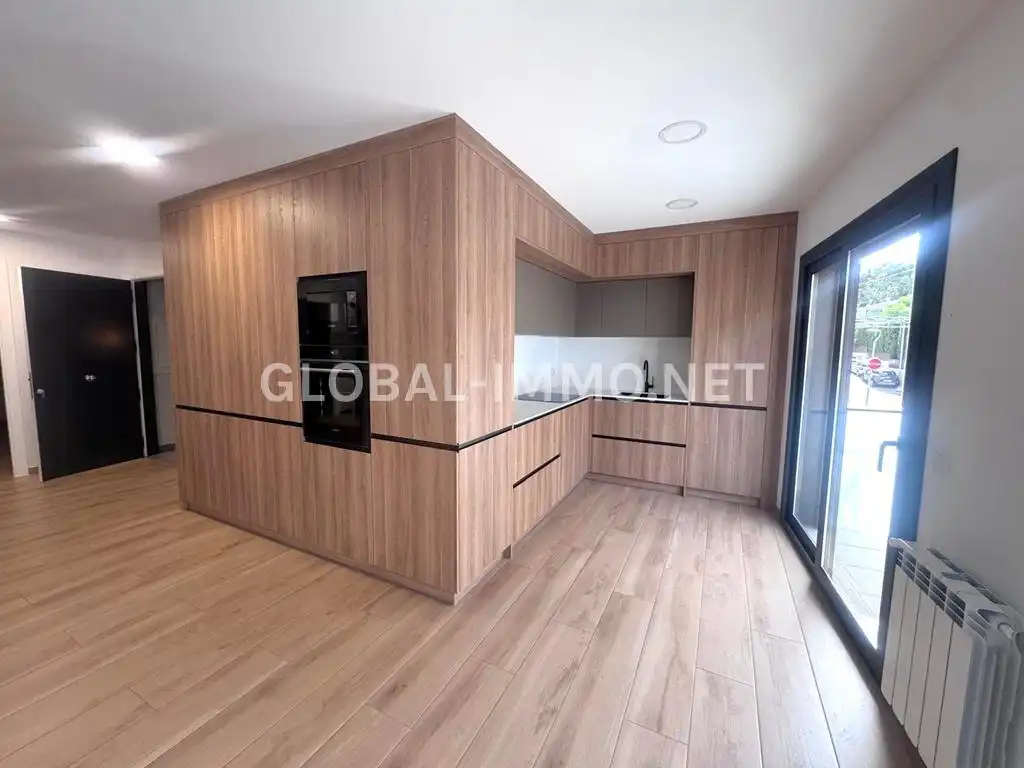 Apartament amb ascensor en venda a Carrer Raval dels Grecs, imagen 5