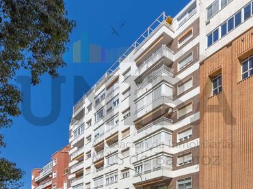 Wohnung mit Balkon zum Verkauf in Calle Calle de Enrique Segura Otaño