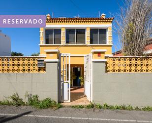 Exterior view of House or chalet for sale in Santa Brígida  with Terrace and Swimming Pool