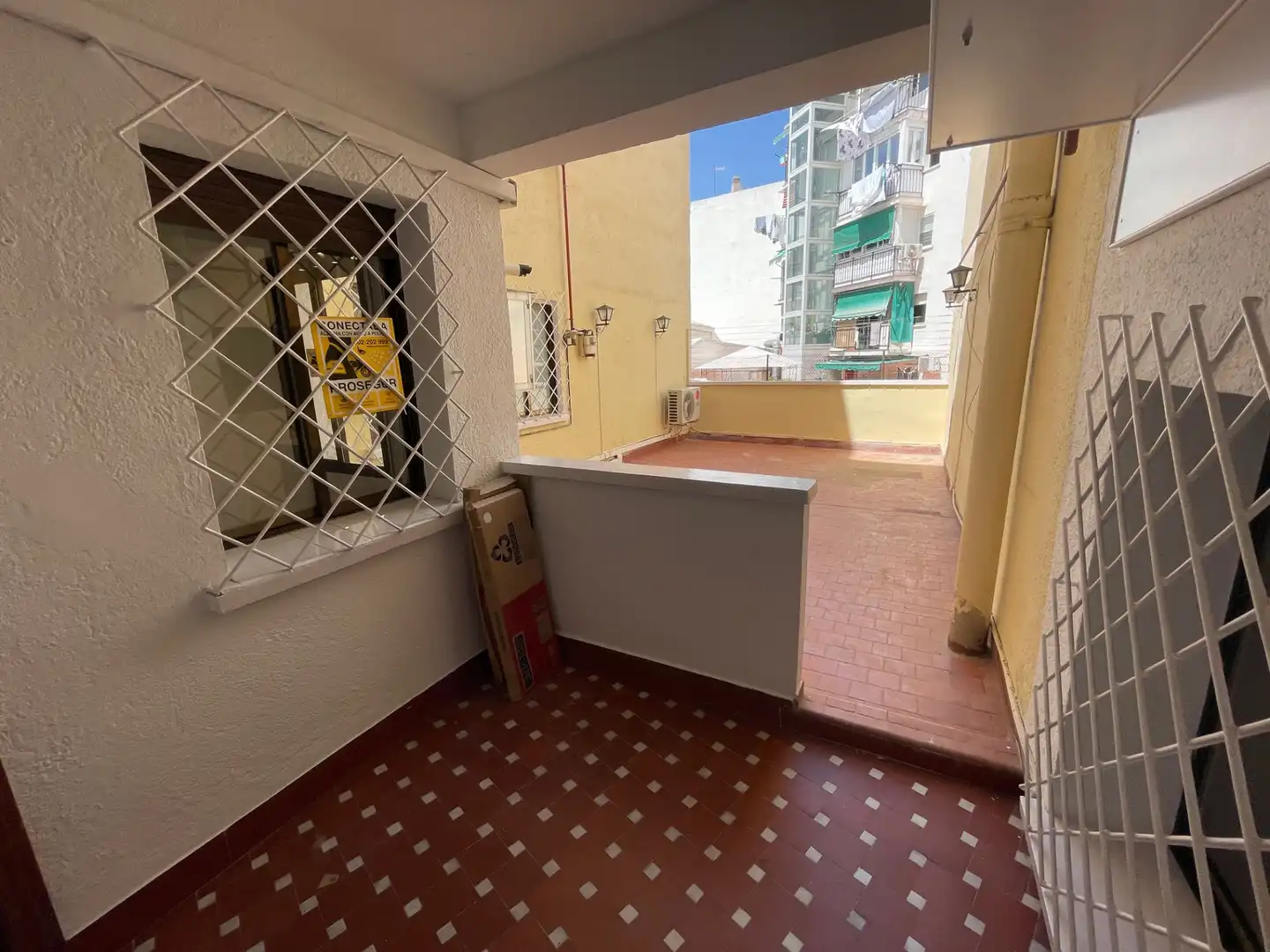 Balcony of Flat for rent in Madrid  with Air Conditioner, Heating and Parquet flooring