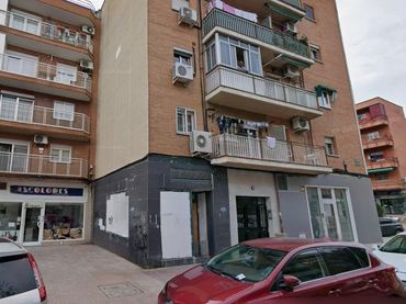 Locale commerciale in vendita a Coslada pueblo