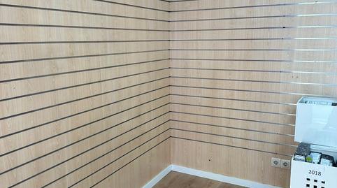 Photo 3 of Premises to rent in Horta, Barcelona