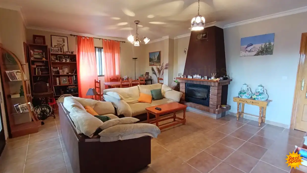 Sala d'estar de Finca rústica en venda en Lorca amb Piscina i Balcó