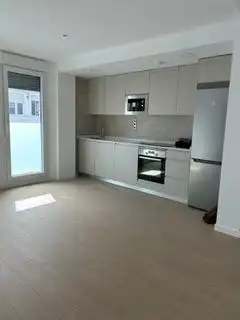 Cocina de Apartamento de alquiler en Madrid con Aire acondicionado, Calefacción y Trastero