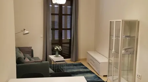 Foto 2 de Piso de alquiler en Centro, Melilla Capital