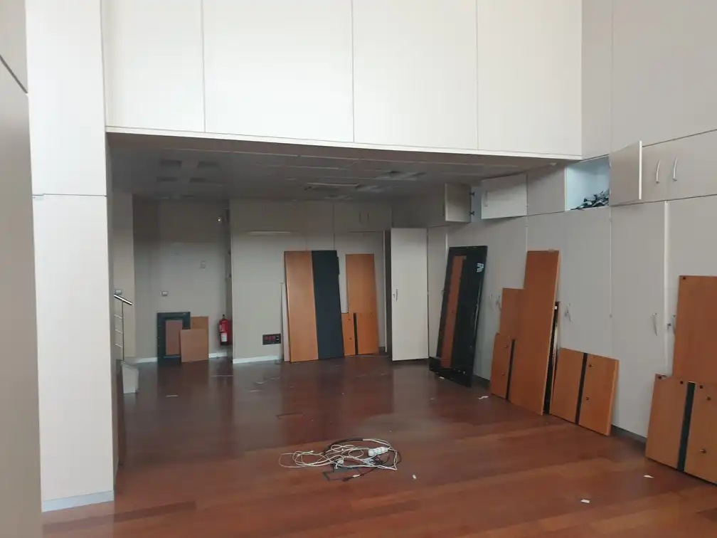 Business premises for sale in Av Cid Campeador, imagen 2