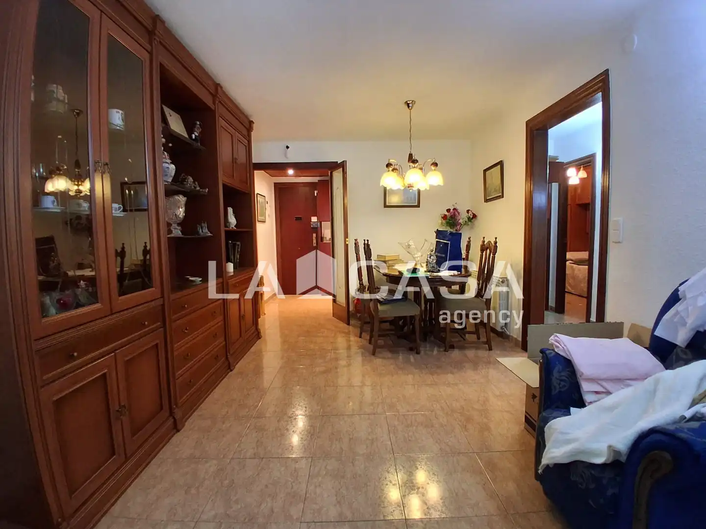 Piso en venta en Santa Coloma de Gramenet con Calefacción