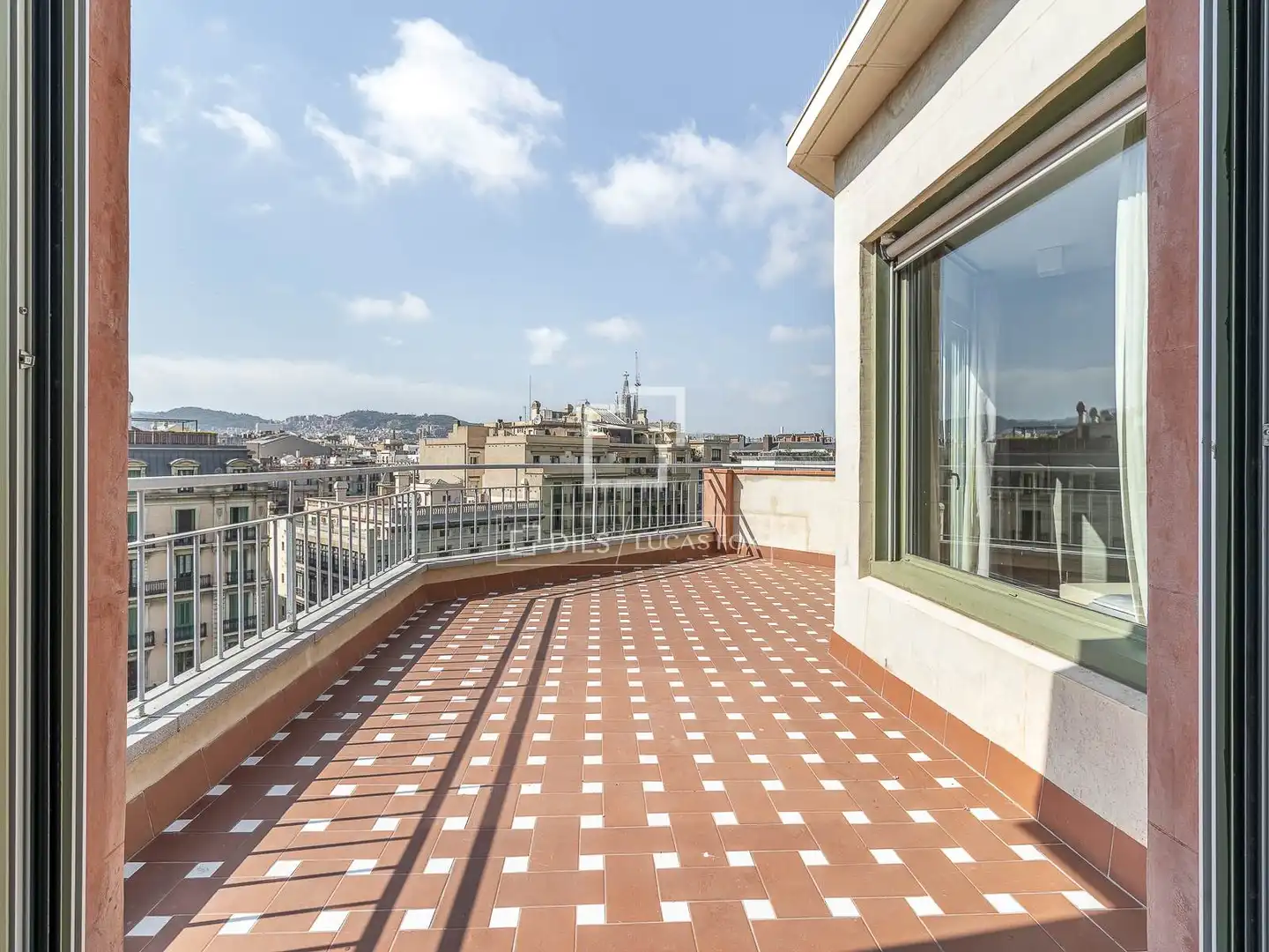 Terrace of Attic for sale in Barcelona  with Air Conditioner, Heating and Parquet flooring