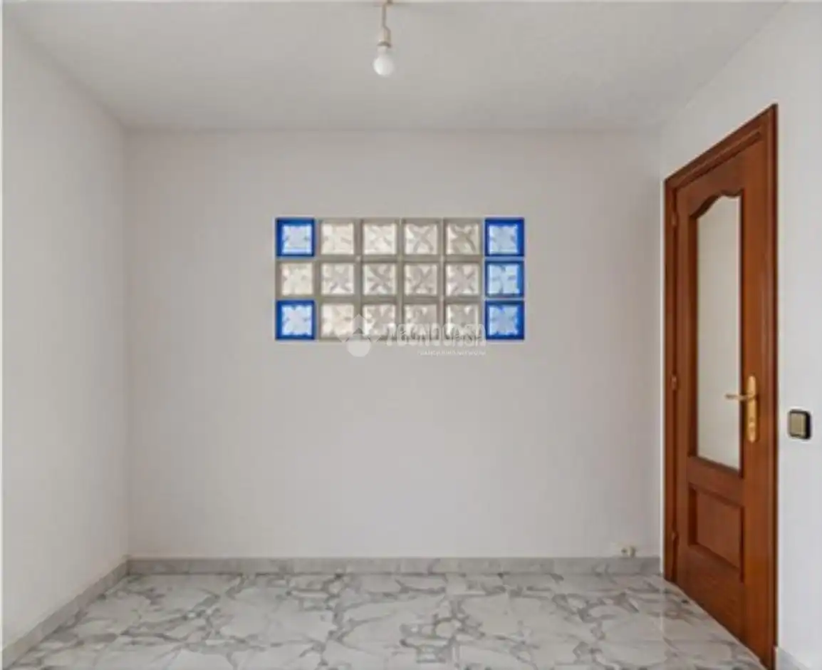 Flat for sale in Zarzaquemada