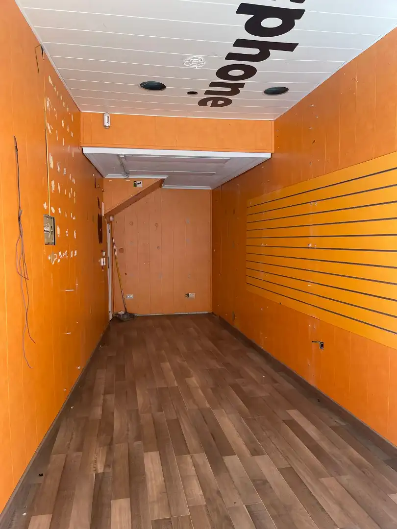 Locale commerciale in affitto a Calle del Sol, imagen 4
