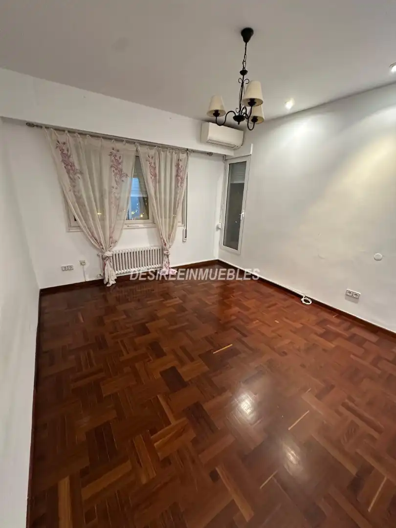 Piso de alquiler en Valencia con Aire acondicionado, Calefacción y Parquet