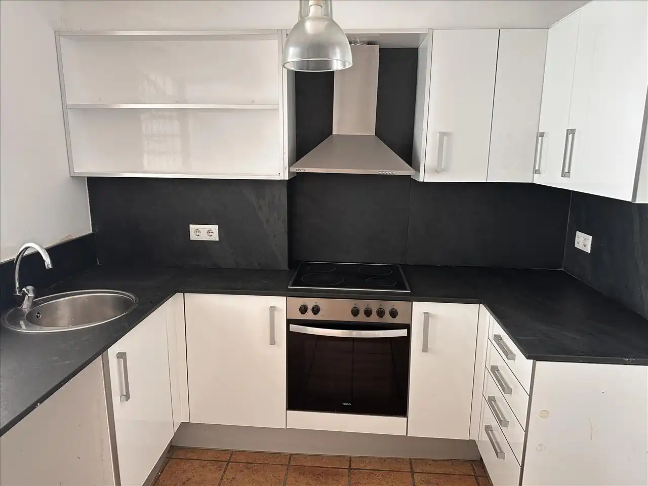 Cuina de Dúplex en venda en Cadaqués amb Aire condicionat, Parquet i Terrassa