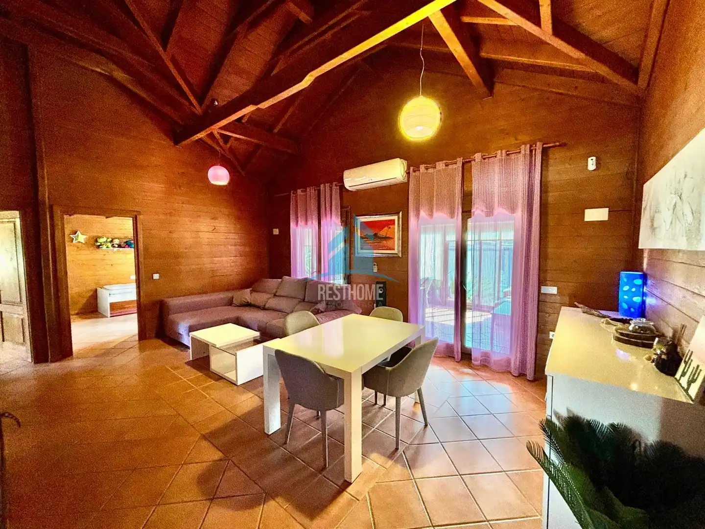 Sala d'estar de Casa o xalet en venda en Palma de Gandia amb Calefacció, Jardí privat i Terrassa