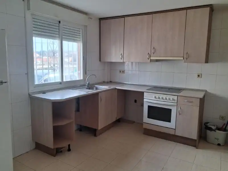 Cocina de Casa o chalet en venta en Osera de Ebro con Calefacción, Parquet y Trastero