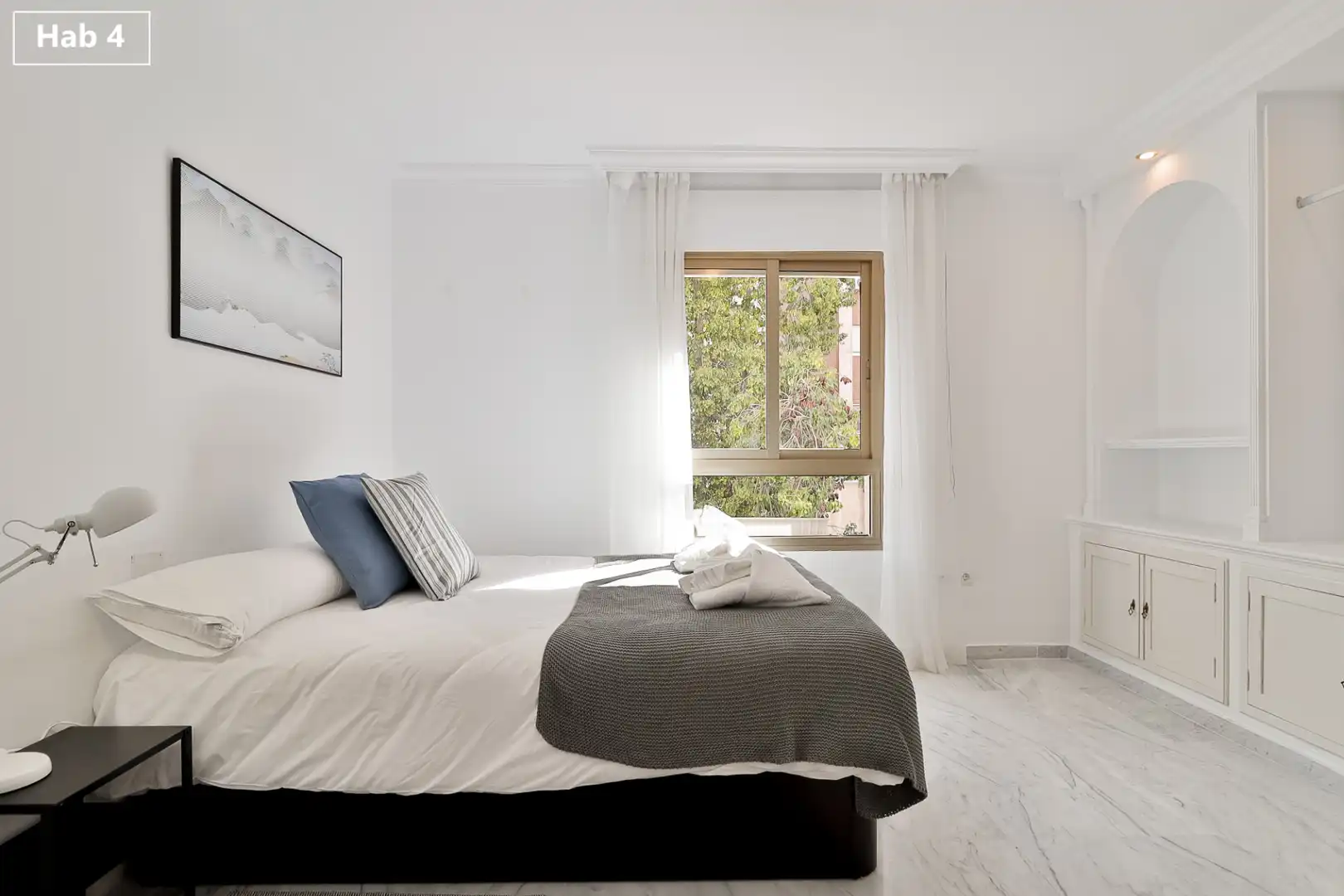 Habitación de Piso de alquiler en Málaga con Aire acondicionado, Amueblado y Internet