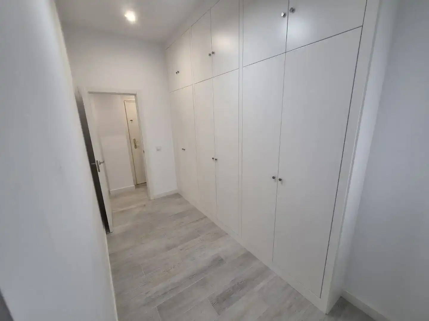 Wohnung zur Miete in  Sevilla Capital mit Klimaanlage