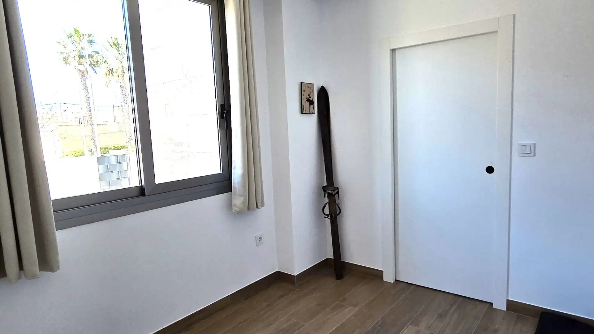 Habitación de Casa adosada en venta en Cartagena con Aire acondicionado, Calefacción y Jardín privado
